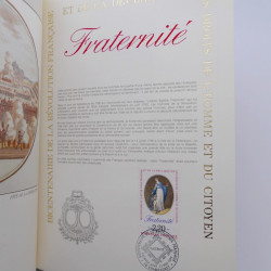 Vrac de timbres de France neufs et oblitérés en un carton.