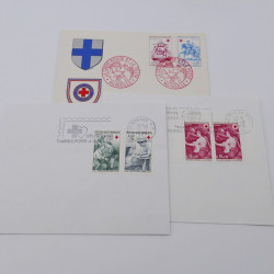 Vrac de timbres de France neufs et oblitérés en un carton.