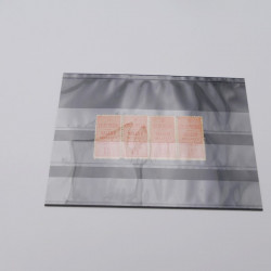 Vrac de timbres de France neufs et oblitérés en un carton.