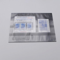 Vrac de timbres de France neufs et oblitérés en un carton.