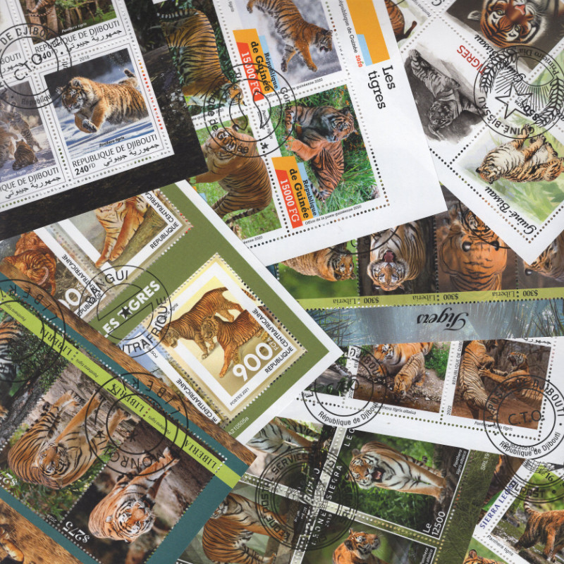 Tigres 15 blocs-feuillets de timbres thématiques.