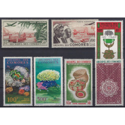 Archipel de Comores sélection de timbres poste aérienne entre 1950-1964 neuf*.