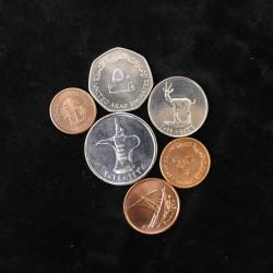 Emirats Arabes Unis 6 monnaies de collection.