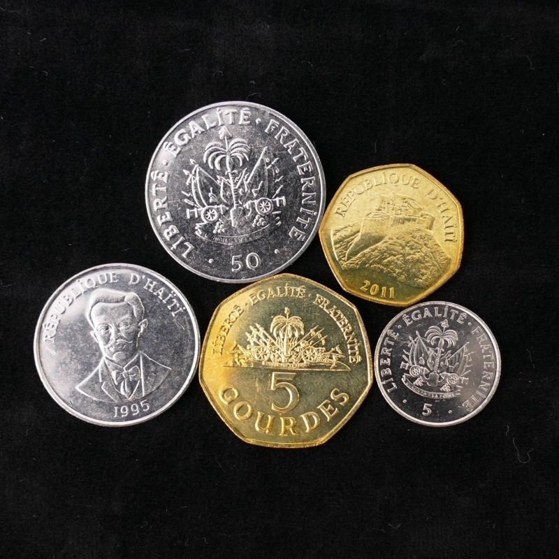 Haïti 5 monnaies de collection.