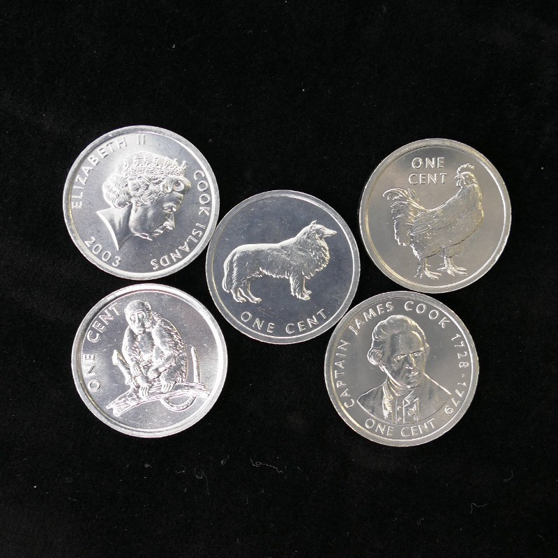 Iles Cook 5 monnaies de collection.