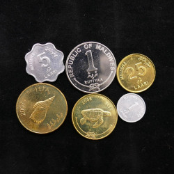 Maldives 6 monnaies de collection.