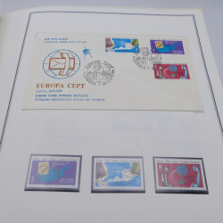 Collection historique des timbres Europa 1976-1979 en album Cérès.