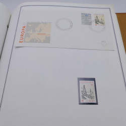 Collection historique des timbres Europa 1976-1979 en album Cérès.