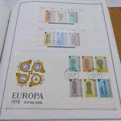 Collection historique des timbres Europa 1976-1979 en album Cérès.
