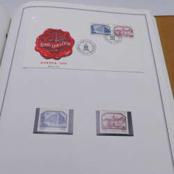 Collection historique des timbres Europa 1976-1979 en album Cérès.