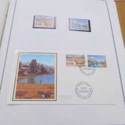 Collection historique des timbres Europa 1976-1979 en album Cérès.
