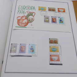 Collection historique des timbres Europa 1976-1979 en album Cérès.