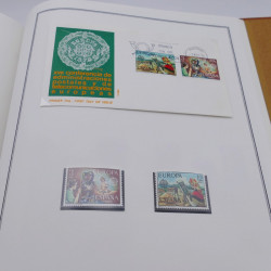 Collection historique des timbres Europa 1976-1979 en album Cérès.