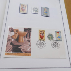 Collection historique des timbres Europa 1976-1979 en album Cérès.