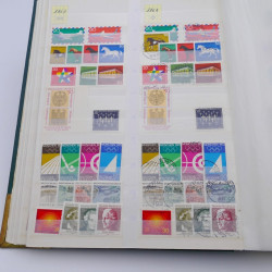 Lot de timbres d'Allemagne R.F.A. 1960-1982 neufs et oblitérés.