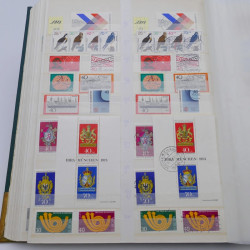 Lot de timbres d'Allemagne R.F.A. 1960-1982 neufs et oblitérés.