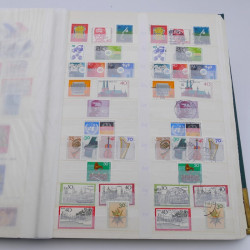 Lot de timbres d'Allemagne R.F.A. 1960-1982 neufs et oblitérés.
