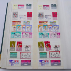 Lot de timbres d'Allemagne R.F.A. 1960-1982 neufs et oblitérés.