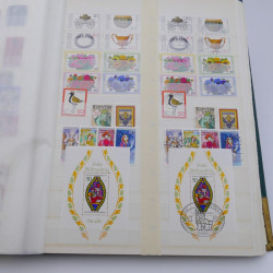 Lot de timbres d'Allemagne R.F.A. 1960-1982 neufs et oblitérés.