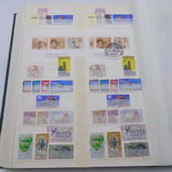 Lot de timbres d'Allemagne R.F.A. 1960-1982 neufs et oblitérés.