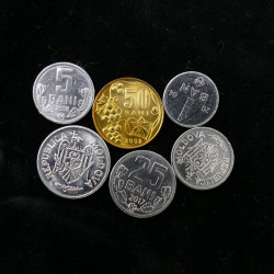 Moldavie 6 monnaies de collection.