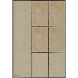 Victoire de Samothrace timbres de France N°354-355 série en bloc coin daté neuf**.