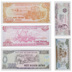 Vietnam 5 billets de banque neufs.