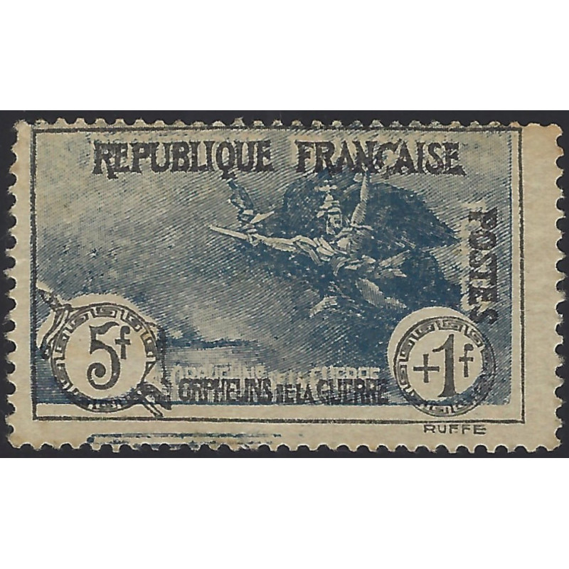 Marseillaise timbre de France N°232a centre très déplacé neuf*.