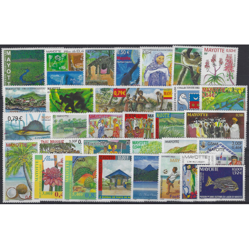 Mayotte lot de 31 timbres tous différents en euro neuf**.