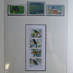 Collection de timbres neufs Mayotte 1892-2011 en album Lindner.