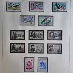 Collection timbres de France 1960-1983 neufs et oblitérés en 3 albums.
