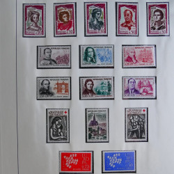 Collection timbres de France 1960-1983 neufs et oblitérés en 3 albums.