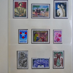 Collection timbres de France 1960-1983 neufs et oblitérés en 3 albums.