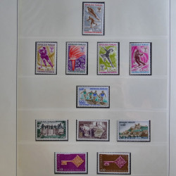 Collection timbres de France 1960-1983 neufs et oblitérés en 3 albums.
