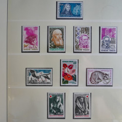 Collection timbres de France 1960-1983 neufs et oblitérés en 3 albums.