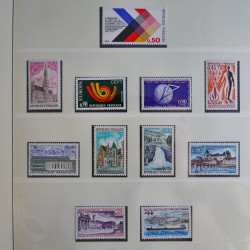 Collection timbres de France 1960-1983 neufs et oblitérés en 3 albums.