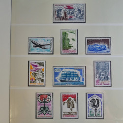 Collection timbres de France 1960-1983 neufs et oblitérés en 3 albums.