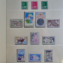 Collection timbres de France 1960-1983 neufs et oblitérés en 3 albums.