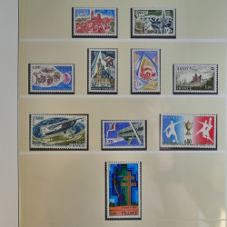 Collection timbres de France 1960-1983 neufs et oblitérés en 3 albums.