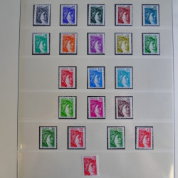 Collection timbres de France 1960-1983 neufs et oblitérés en 3 albums.