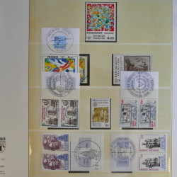 Collection timbres de France 1960-1983 neufs et oblitérés en 3 albums.