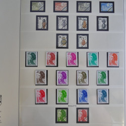Collection timbres de France 1960-1983 neufs et oblitérés en 3 albums.