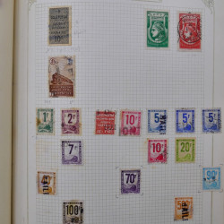 Lot de timbres France fin de catalogue neufs et oblitérés en un album.