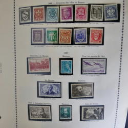 Collection timbres de France 1900-1975 neufs en album.
