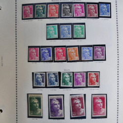 Collection timbres de France 1900-1975 neufs en album.