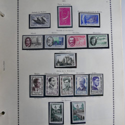 Collection timbres de France 1900-1975 neufs en album.