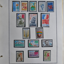 Collection timbres de France 1900-1975 neufs en album.