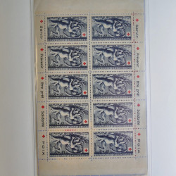 Collection carnets Croix-Rouge 1952-2005 neufs** complet en album.