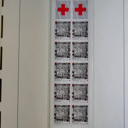 Collection carnets Croix-Rouge 1952-2005 neufs** complet en album.