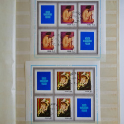 Vrac philatélique de timbres du monde en un carton.